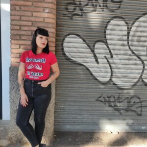 Camiseta dead inside roja (MODELO CHICA TALLAS S,M,L,XL Y CHICO TALLA M)